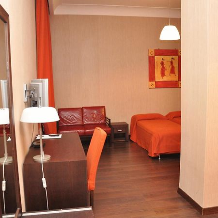 Hotel Fontana Del Re 아리아노이르피노 외부 사진