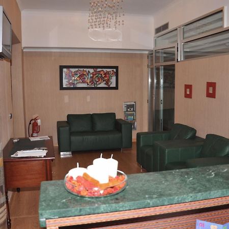 Hotel Fontana Del Re 아리아노이르피노 외부 사진