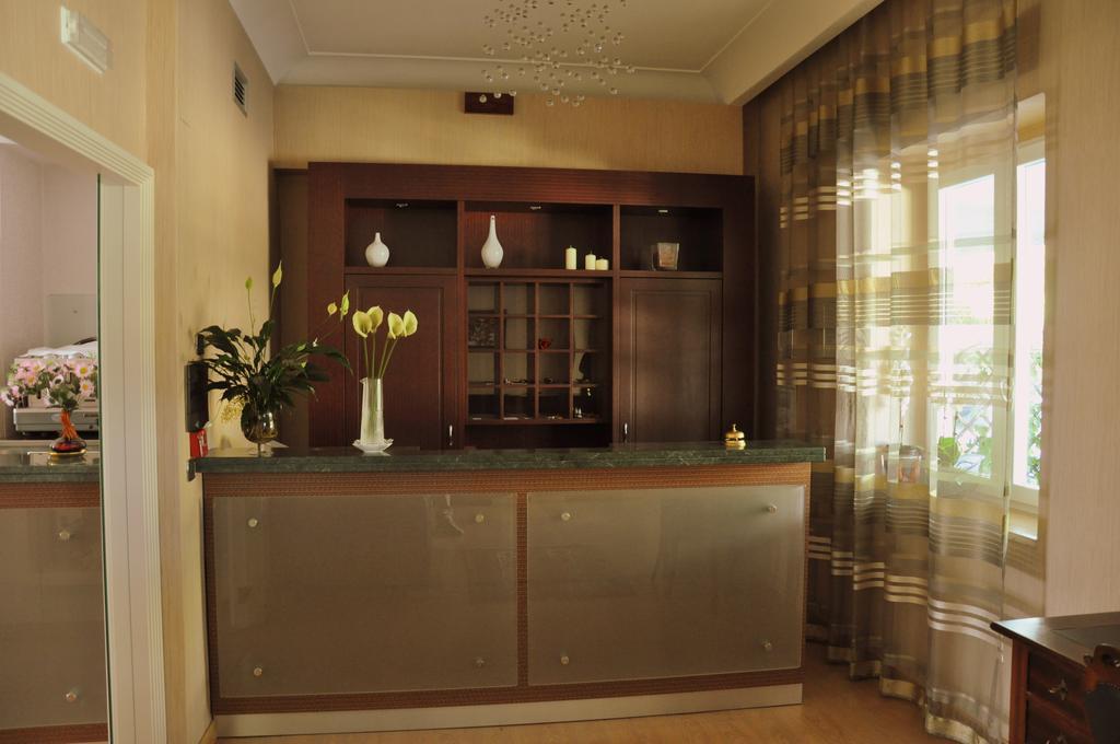 Hotel Fontana Del Re 아리아노이르피노 외부 사진