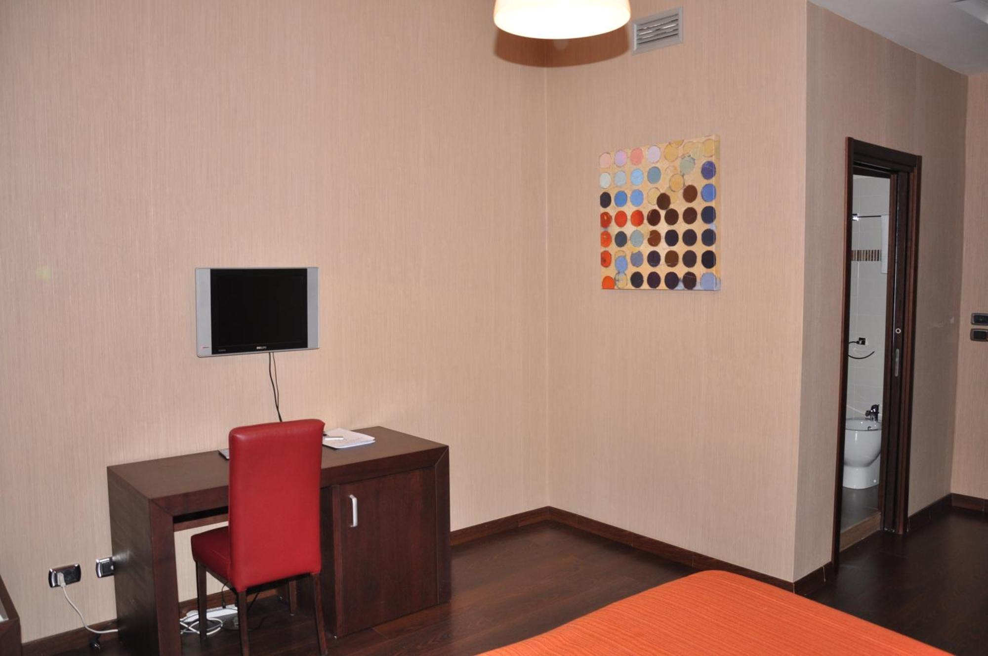 Hotel Fontana Del Re 아리아노이르피노 외부 사진