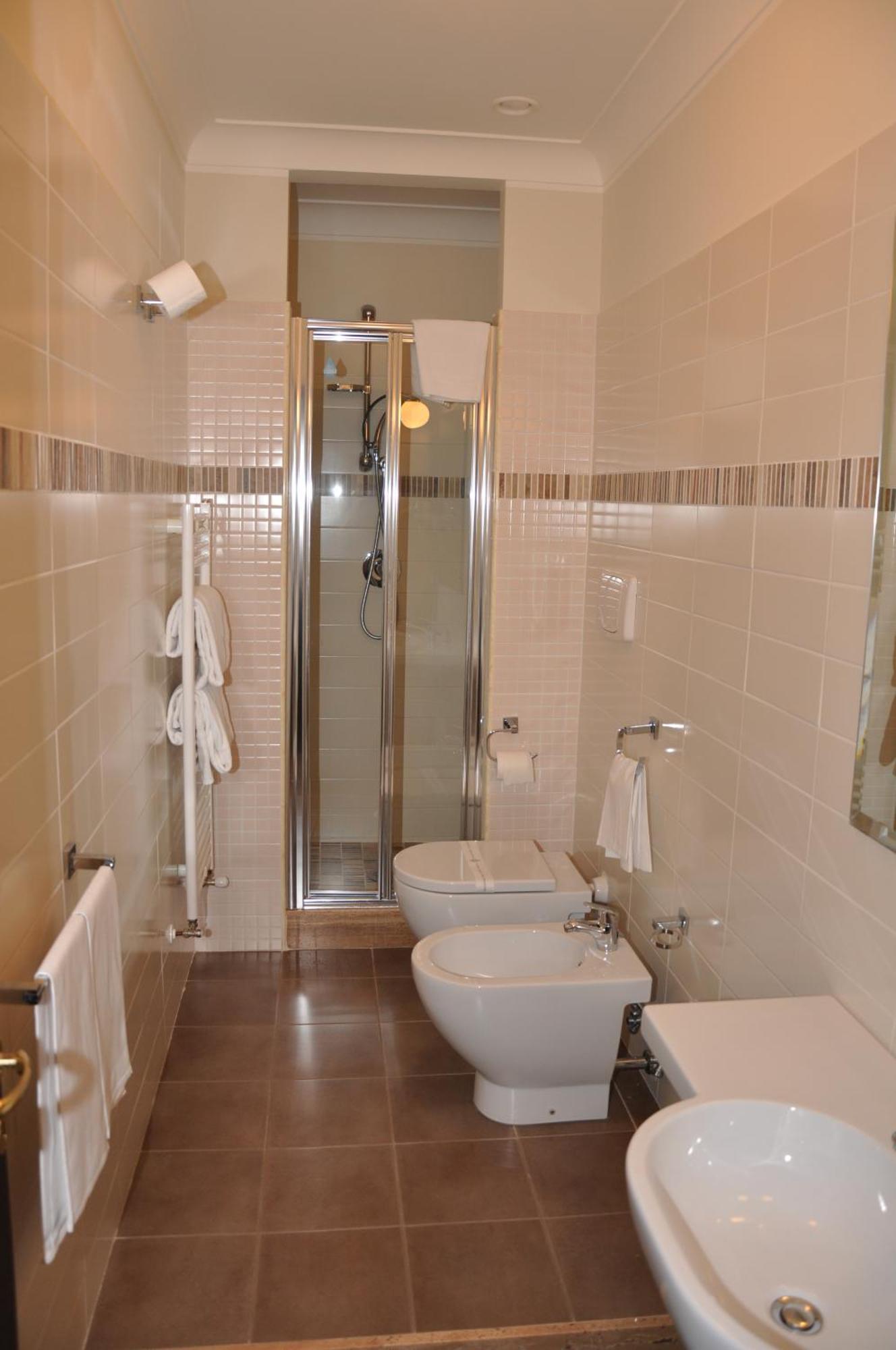 Hotel Fontana Del Re 아리아노이르피노 외부 사진