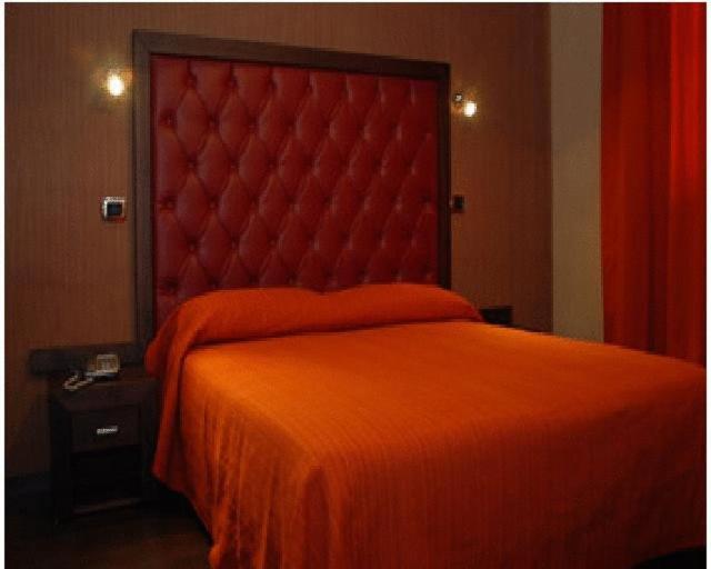 Hotel Fontana Del Re 아리아노이르피노 외부 사진