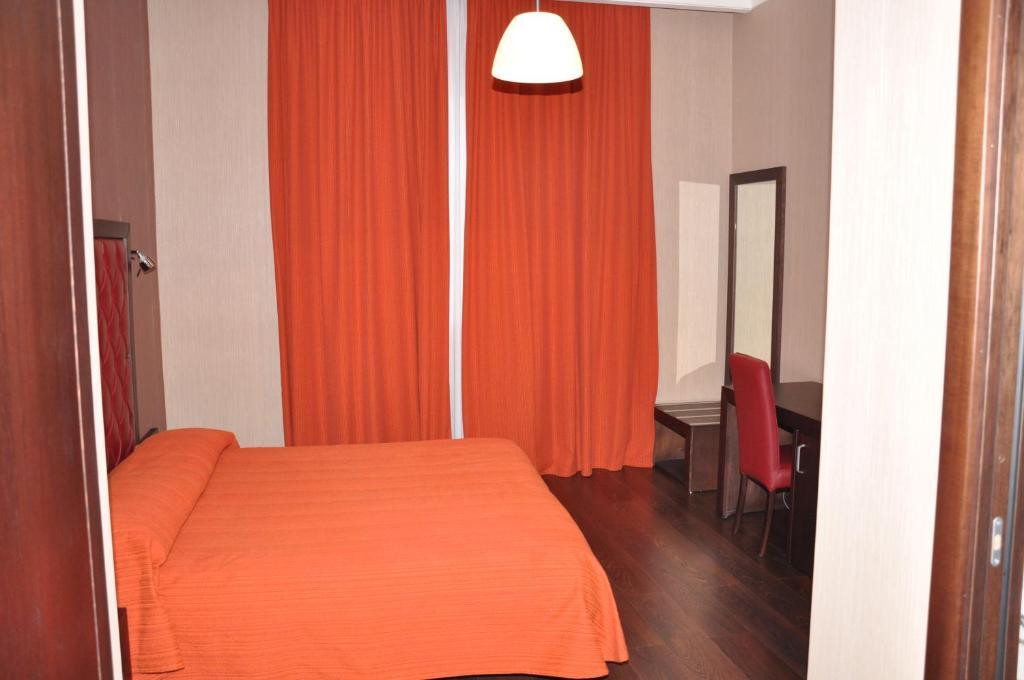 Hotel Fontana Del Re 아리아노이르피노 객실 사진
